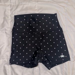 Alo high rise airlift short